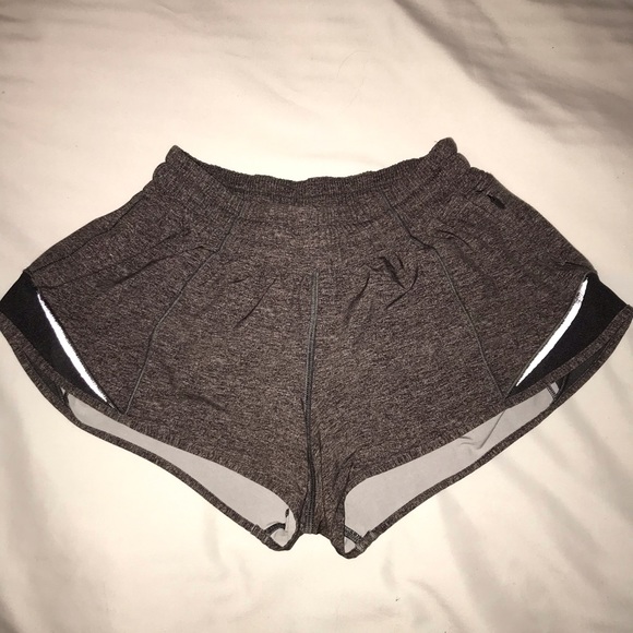 lululemon athletica Pants - Lululemon hotty hot shorts